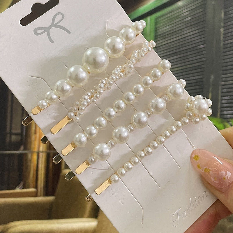 Modern Vintage Pearl Hair Clips