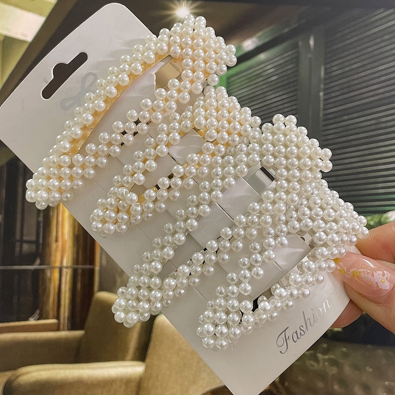 Modern Vintage Pearl Hair Clips