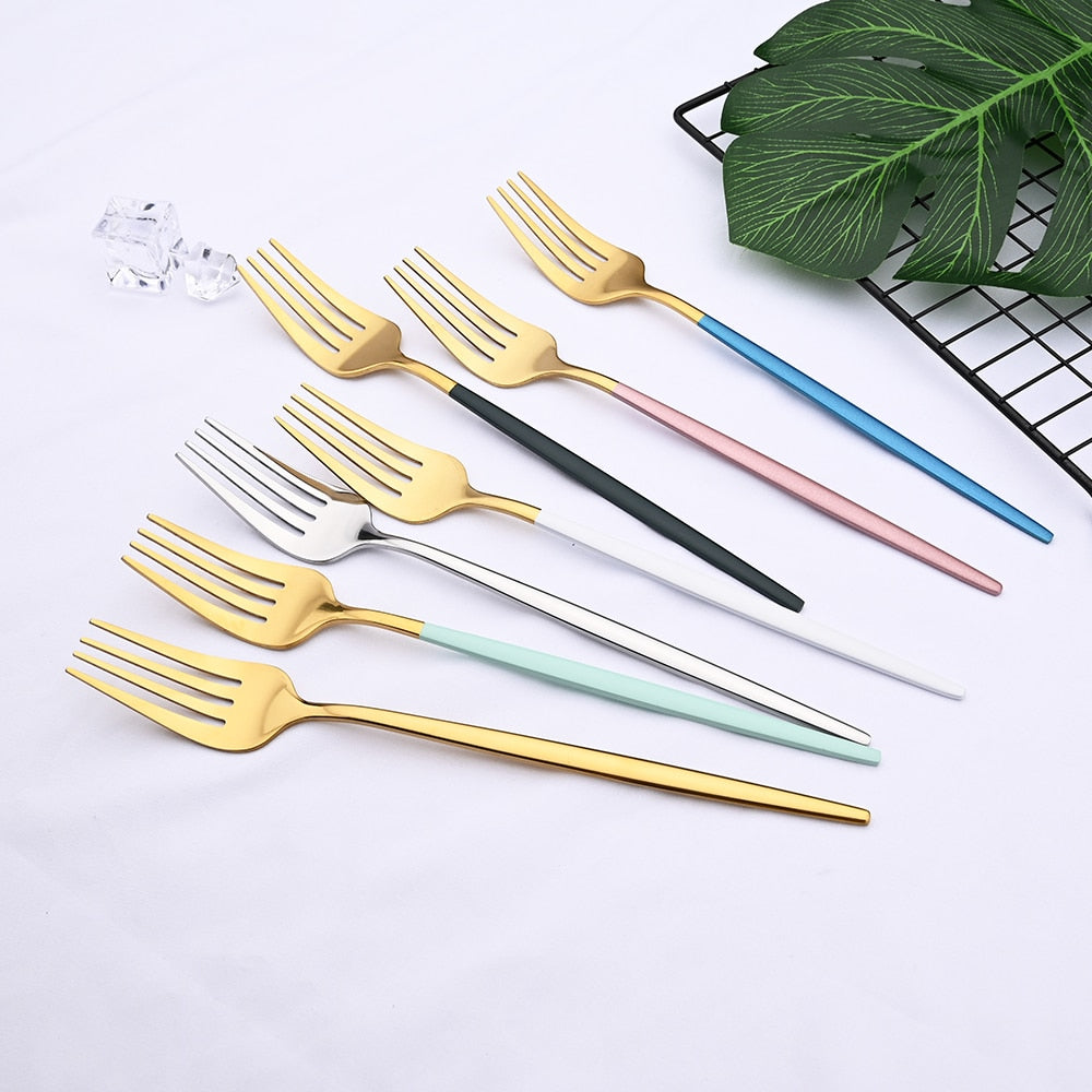 24Pcs Modern Dinnerware Cutlery Set