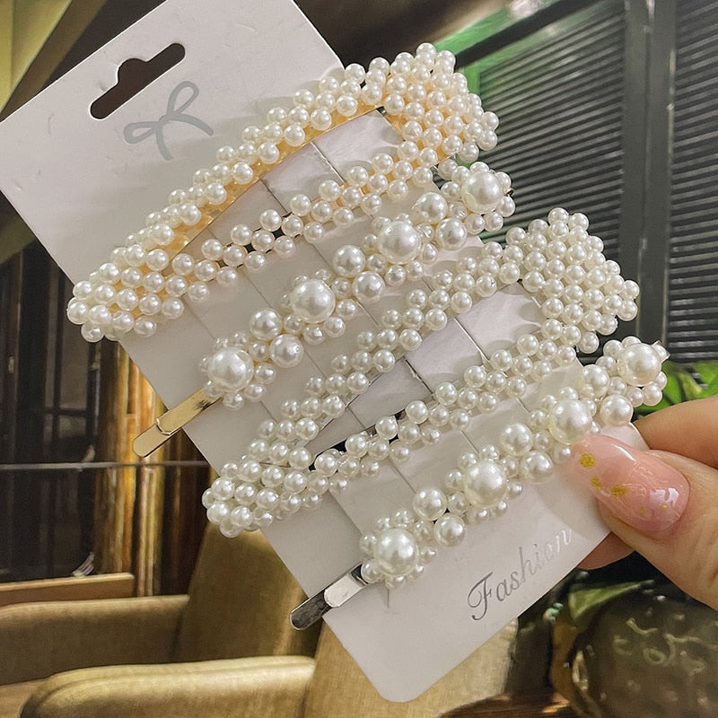 Modern Vintage Pearl Hair Clips