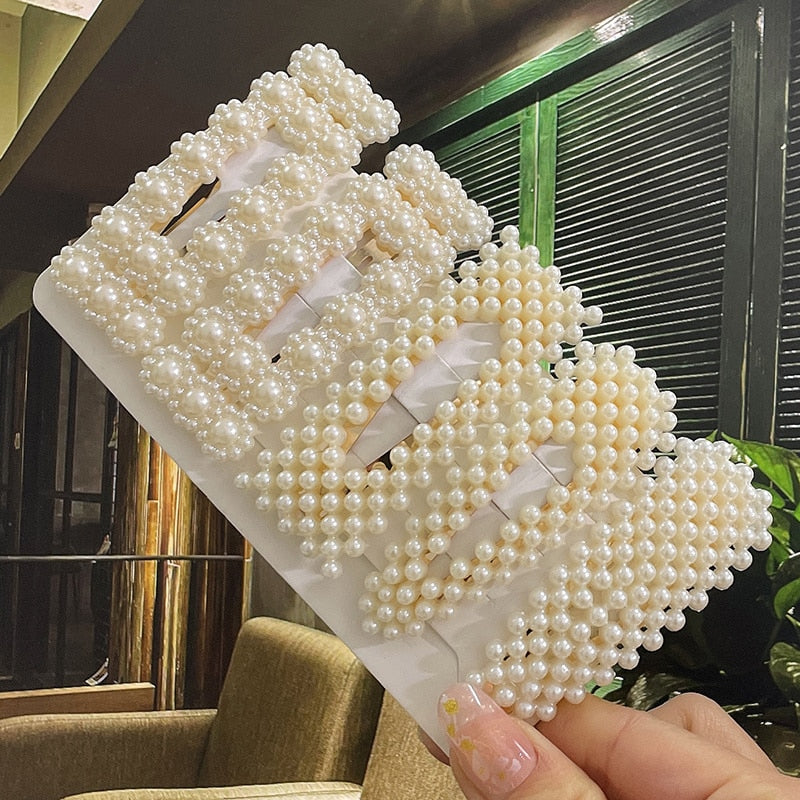 Modern Vintage Pearl Hair Clips