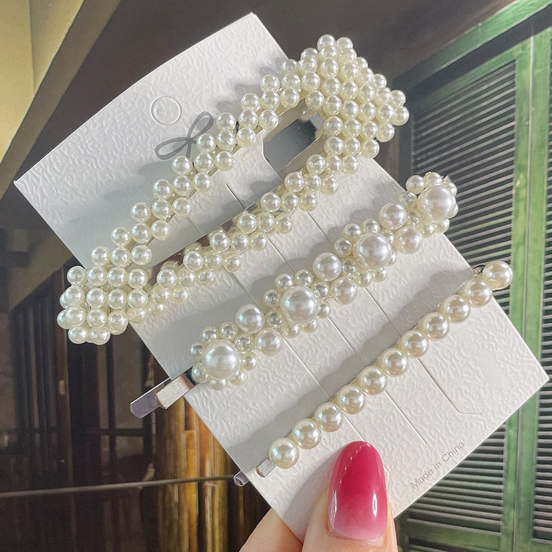Modern Vintage Pearl Hair Clips