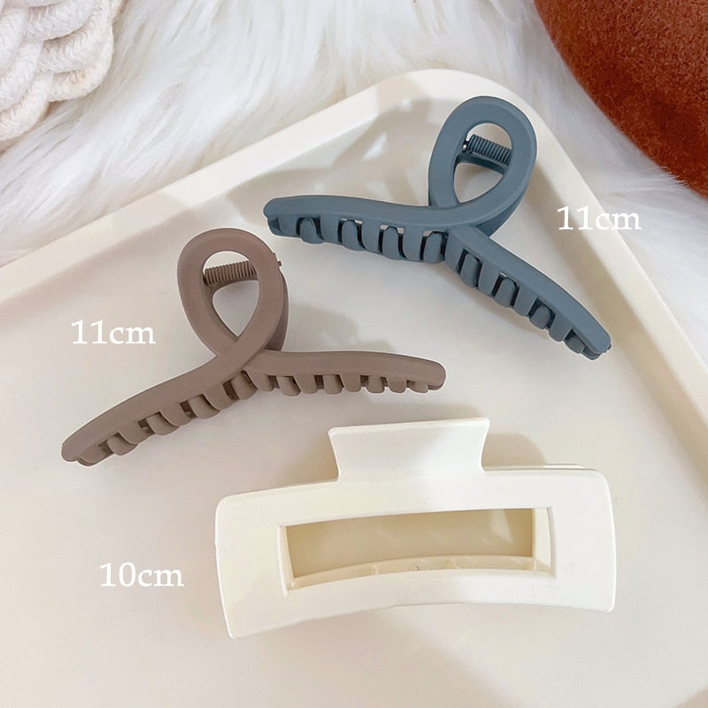 Neutral Y2k Style Claw Hair Clips