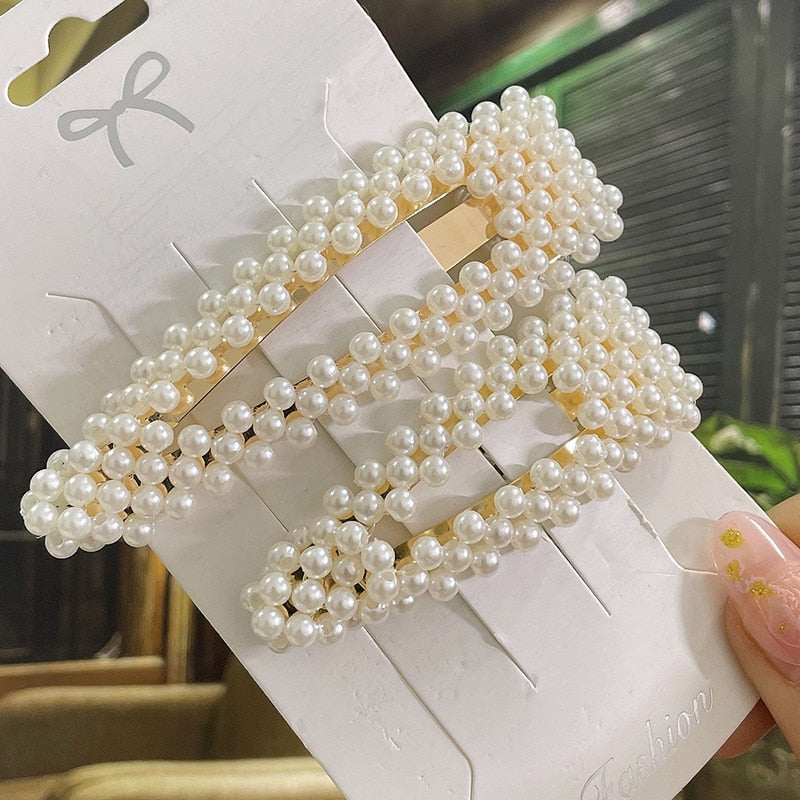 Modern Vintage Pearl Hair Clips