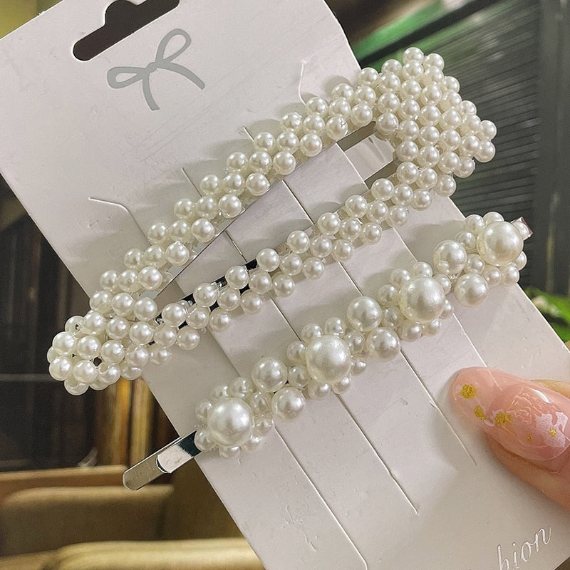 Modern Vintage Pearl Hair Clips