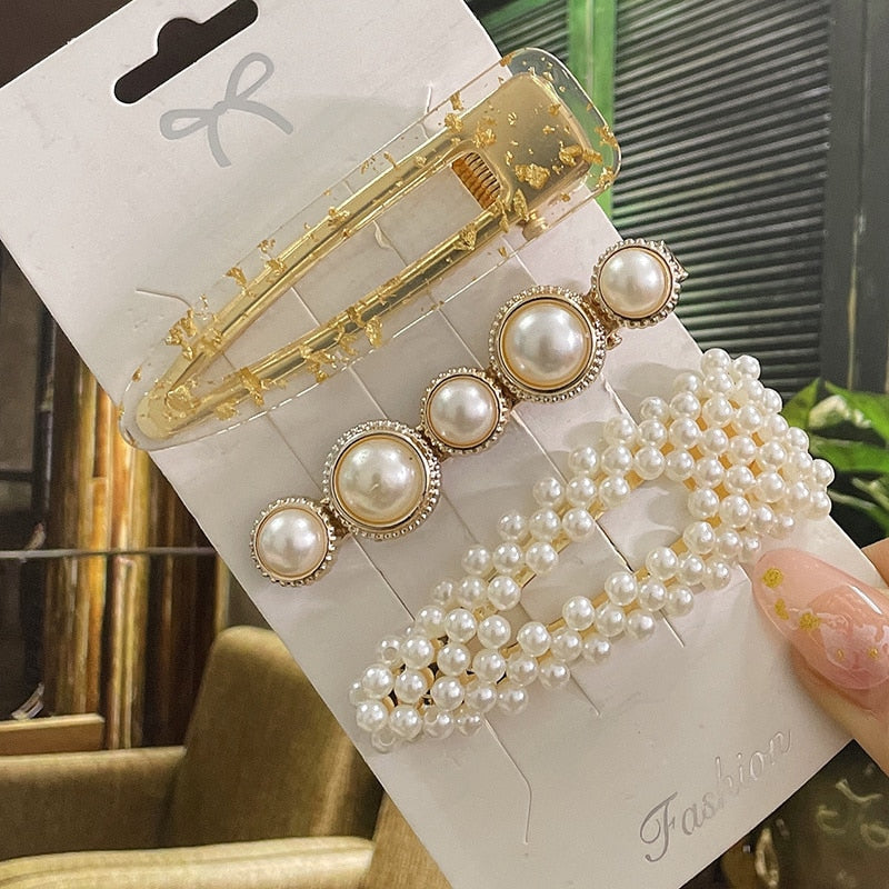 Modern Vintage Pearl Hair Clips