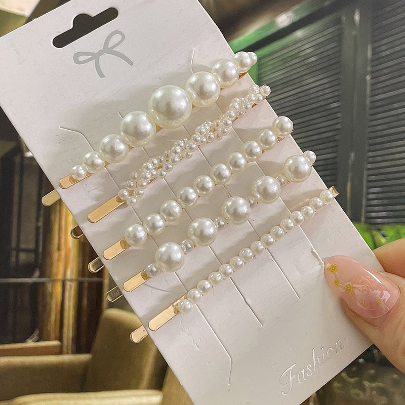 Modern Vintage Pearl Hair Clips