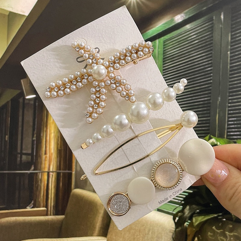 Modern Vintage Pearl Hair Clips