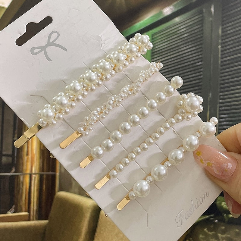 Modern Vintage Pearl Hair Clips