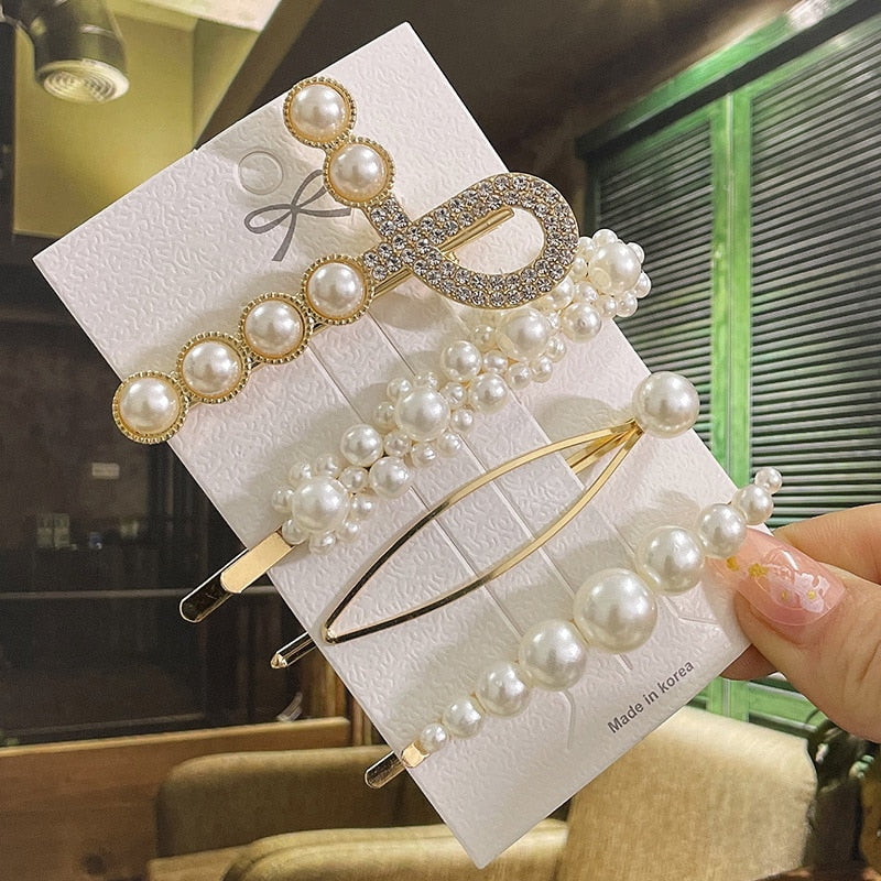 Modern Vintage Pearl Hair Clips