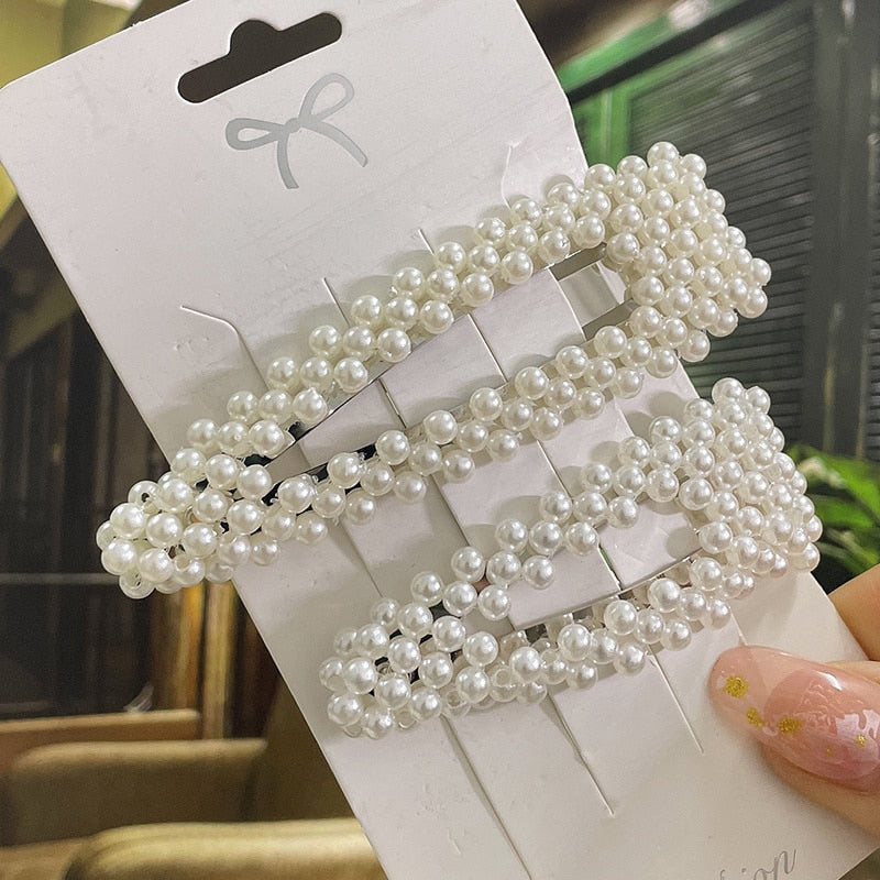 Modern Vintage Pearl Hair Clips
