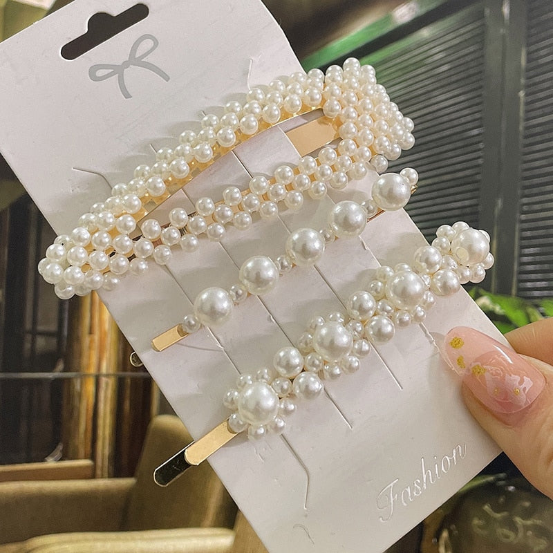 Modern Vintage Pearl Hair Clips