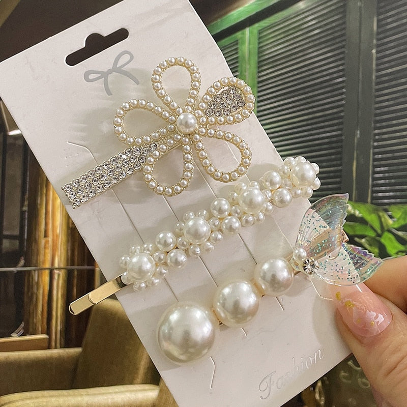 Modern Vintage Pearl Hair Clips