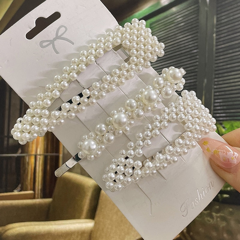 Modern Vintage Pearl Hair Clips