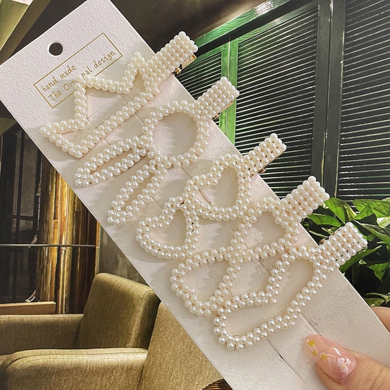 Modern Vintage Pearl Hair Clips