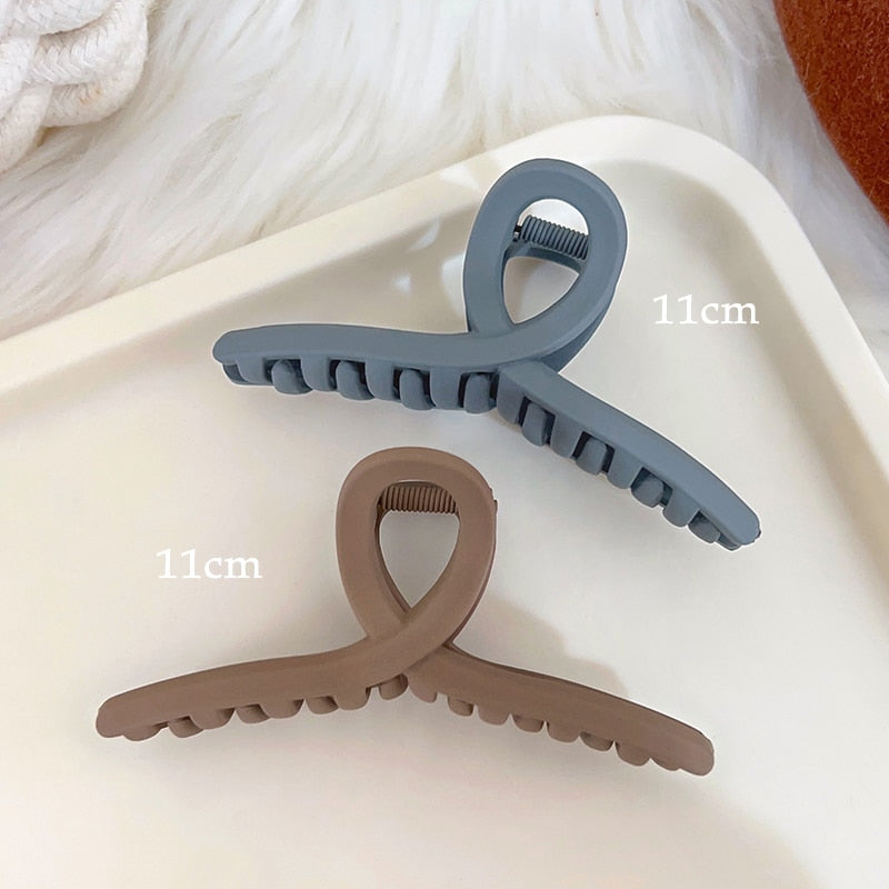 Neutral Y2k Style Claw Hair Clips