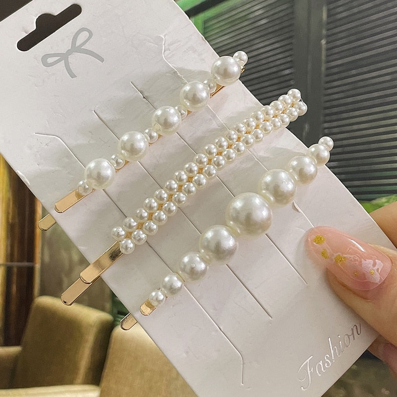 Modern Vintage Pearl Hair Clips